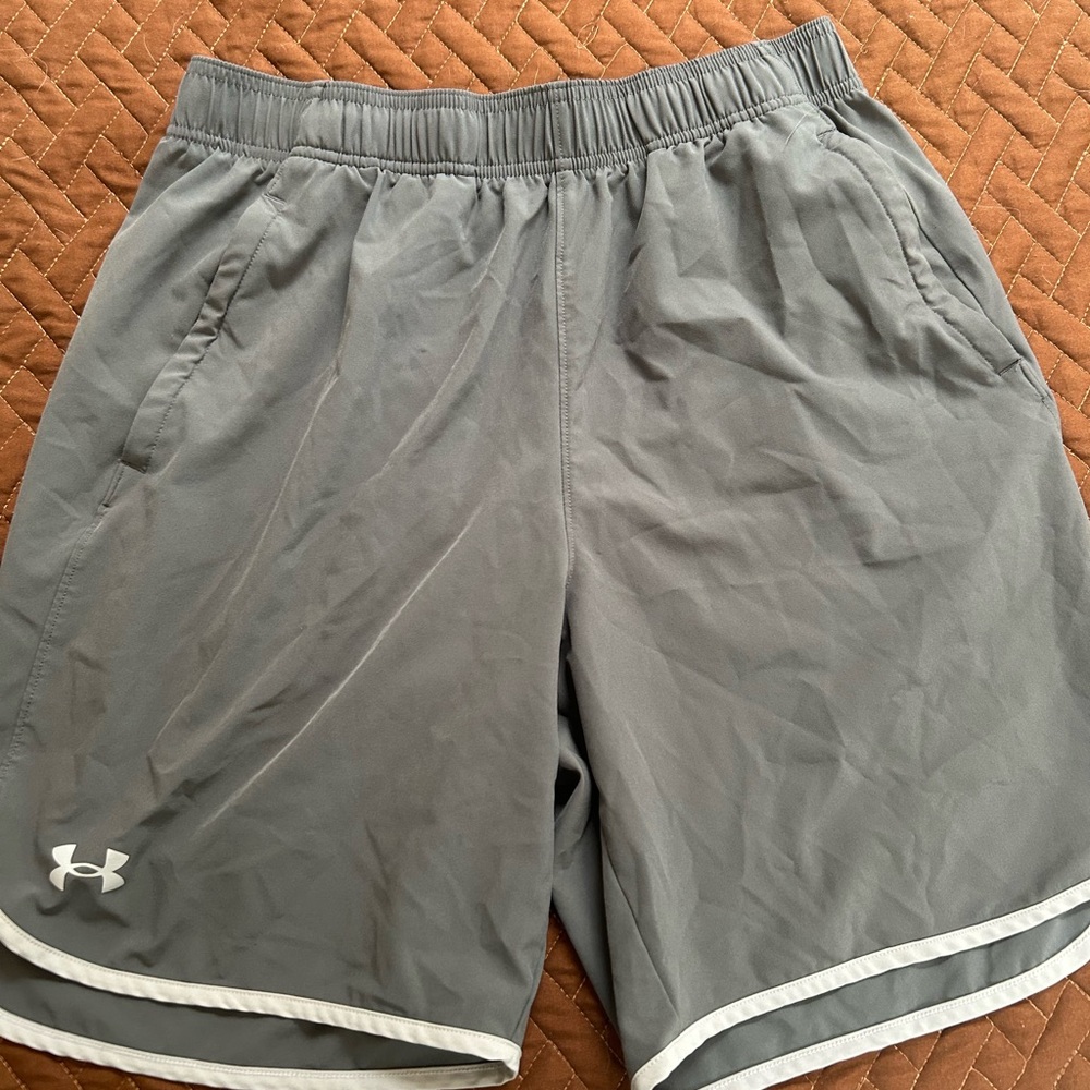 Under Armour Men's Athletic Shorts in Gray